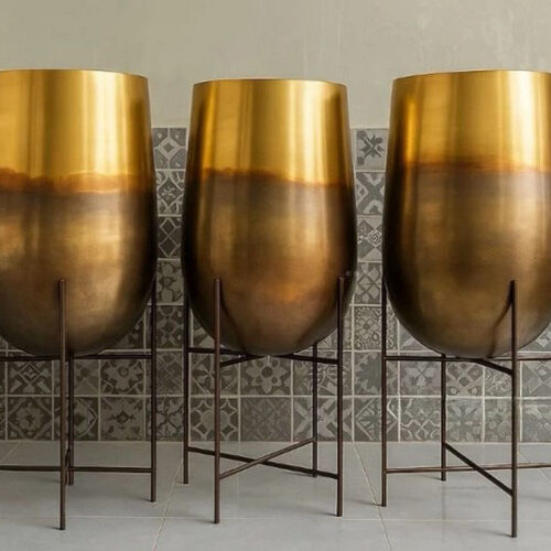 VAS BUNGA KUNINGAN (2) VAS BUNGA KUNINGAN (2)