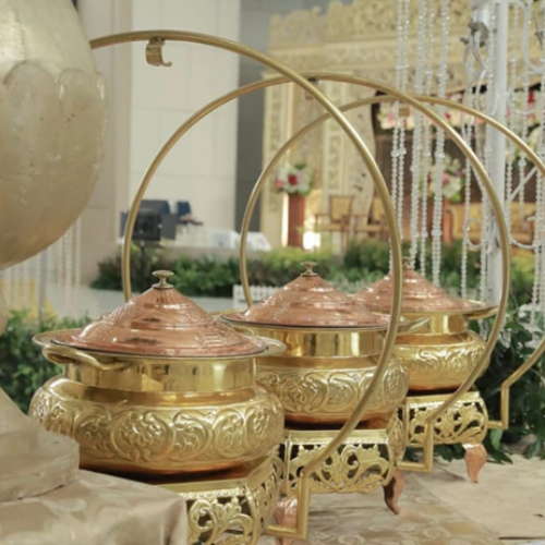 pemanas makanan kuningan